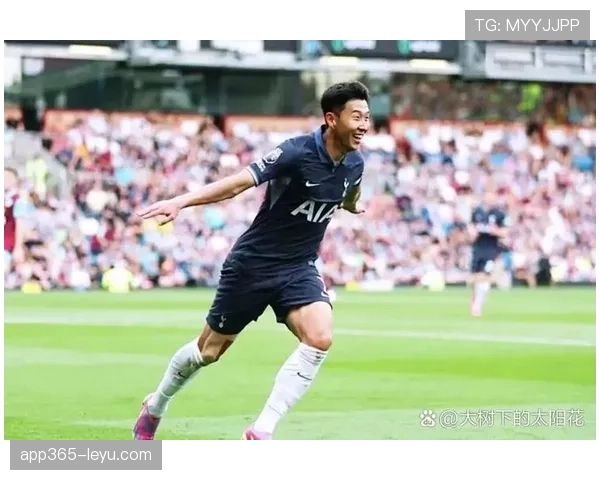 孙兴慜突破技巧解析:犀利穿防展现顶级锋线穿透力 孙兴慜突破技巧解析:犀利穿防展现顶级锋线穿透力