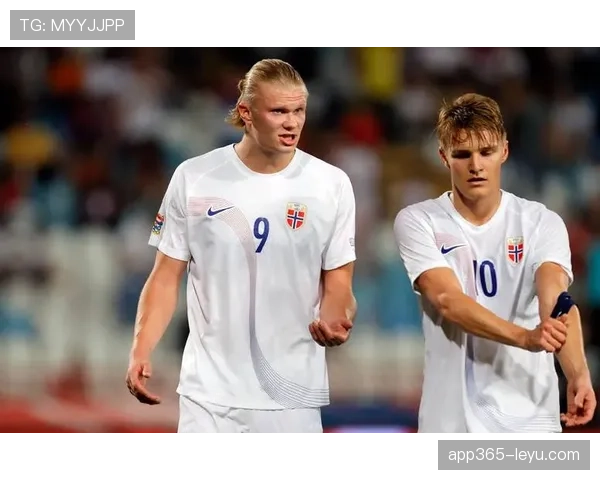 挪威队球迷“北欧雄狮”助威声势再创新高，激励球队持续提升竞争力