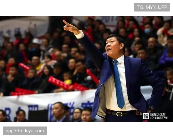 穆西亚拉传球视野与精度持续提升，助力球队攻防转换更显稳健