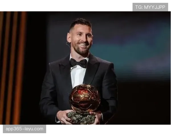 梅西状态回暖再创辉煌，世界杯金球奖加冕续写足球传奇