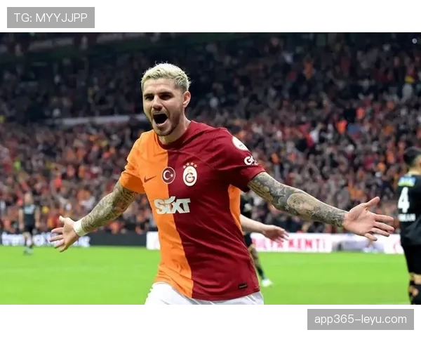 加拉塔萨雷防线稳固,球队在关键比赛中表现稳定,状态回暖 加拉塔萨雷防线稳固,球队在关键比赛中表现稳定,状态回暖