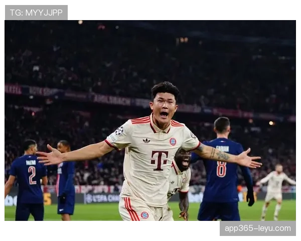 金玟哉：高位防线前顶压迫的代表人物